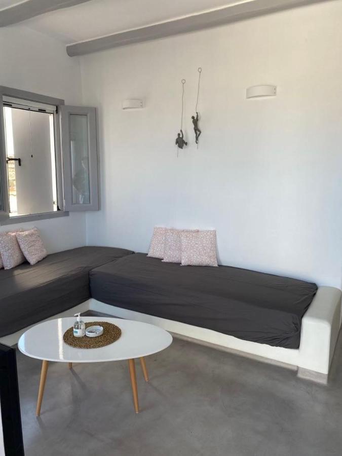Maganiotis Rooms Kímolos المظهر الخارجي الصورة